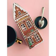 The Cabinet of Curiosteas Te med tesil Gingerbread House